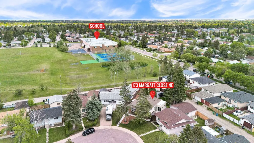 173 Margate Close NE Calgary AB T2A 3E5