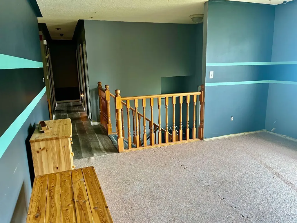 5116 47 Street Rocky Mountain House AB T4T 1M4