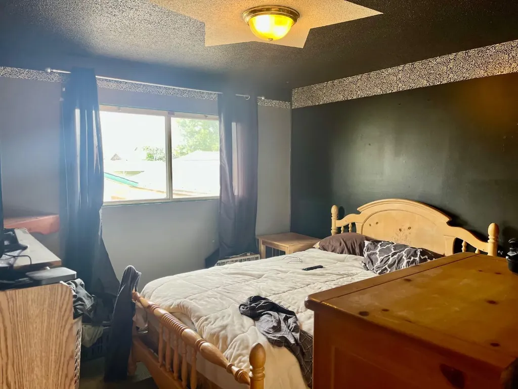 5116 47 Street Rocky Mountain House AB T4T 1M4