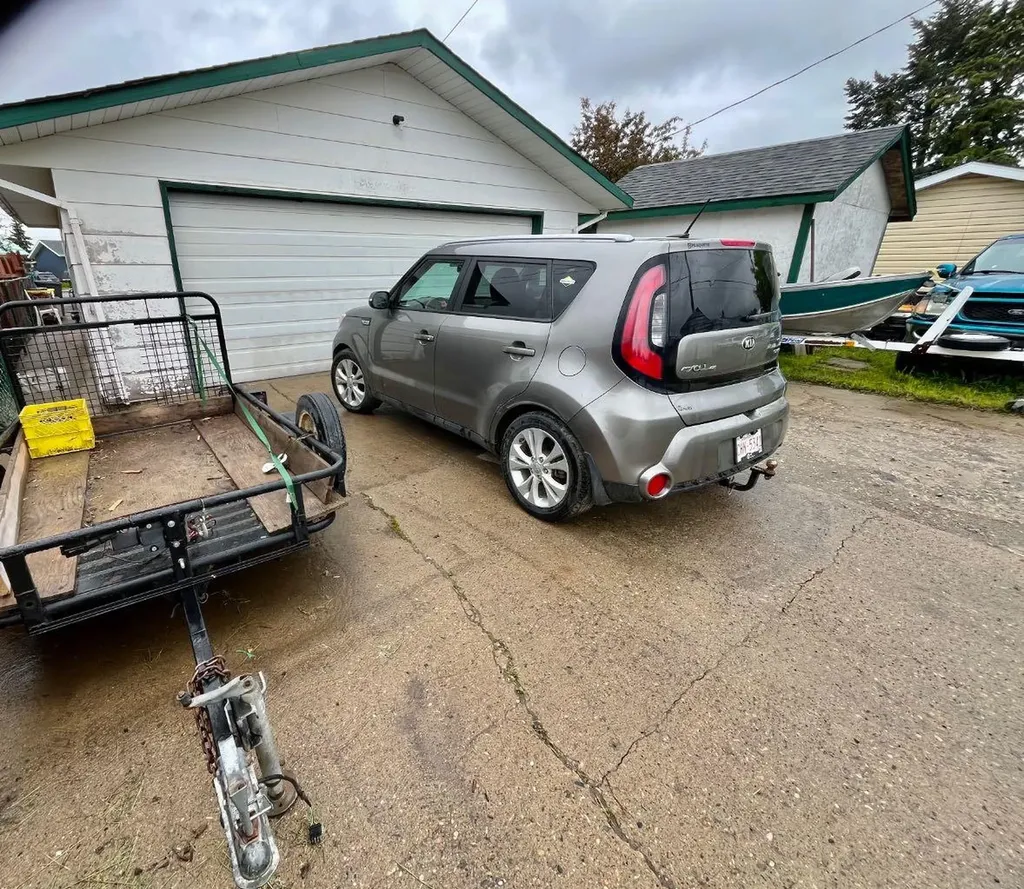 5116 47 Street Rocky Mountain House AB T4T 1M4