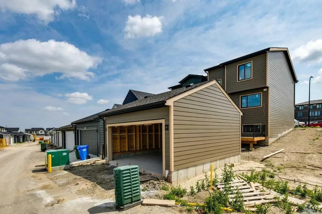 57 Bluerock Hill SW Calgary AB T2Y 0V7