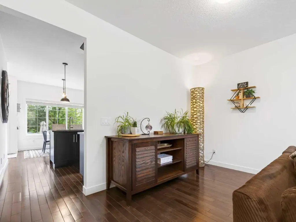 456 Rainbow Falls Drive Chestermere AB T1X 0L8