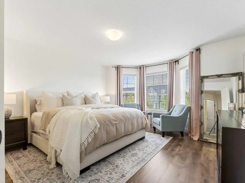 456 Rainbow Falls Drive Chestermere AB T1X 0L8