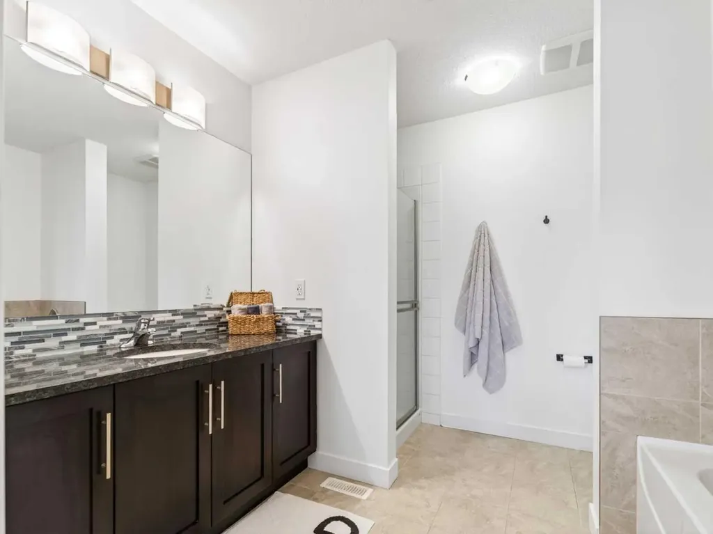456 Rainbow Falls Drive Chestermere AB T1X 0L8