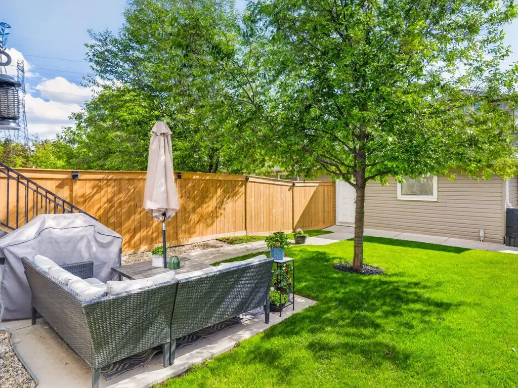 456 Rainbow Falls Drive Chestermere AB T1X 0L8