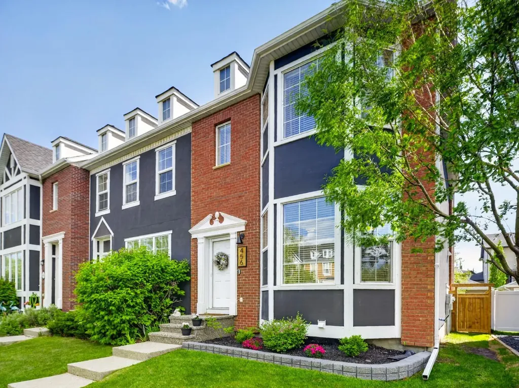 456 Rainbow Falls Drive Chestermere AB T1X 0L8