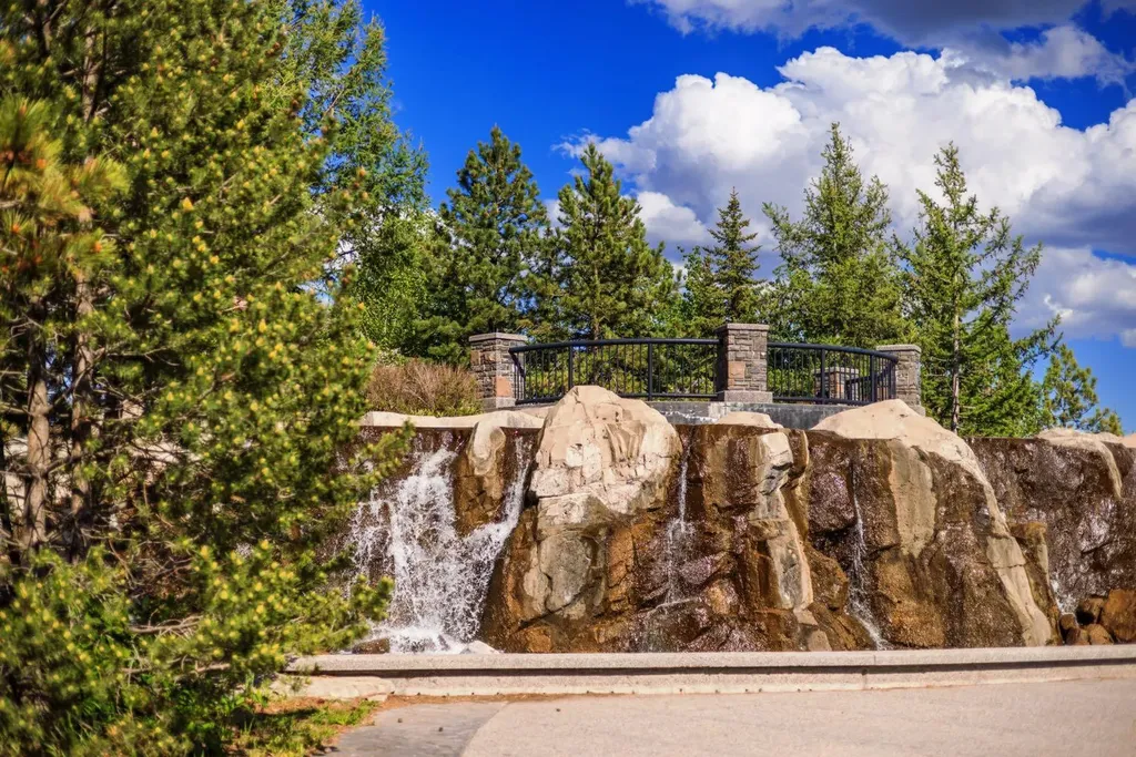 456 Rainbow Falls Drive Chestermere AB T1X 0L8