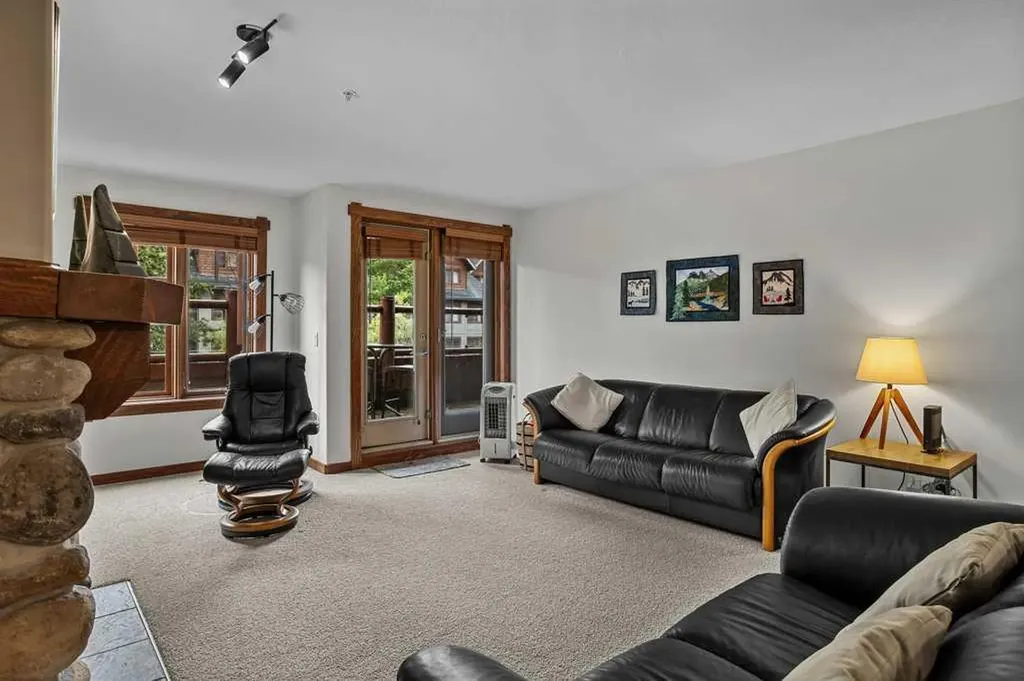 150 Crossbow Place Canmore AB T1W 3H5