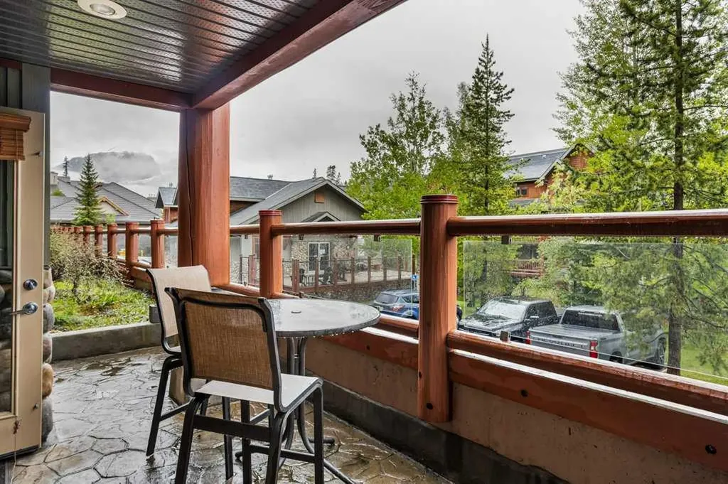 150 Crossbow Place Canmore AB T1W 3H5