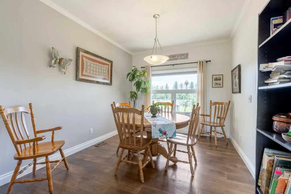 325 8 Avenue Granum AB T0L1A0