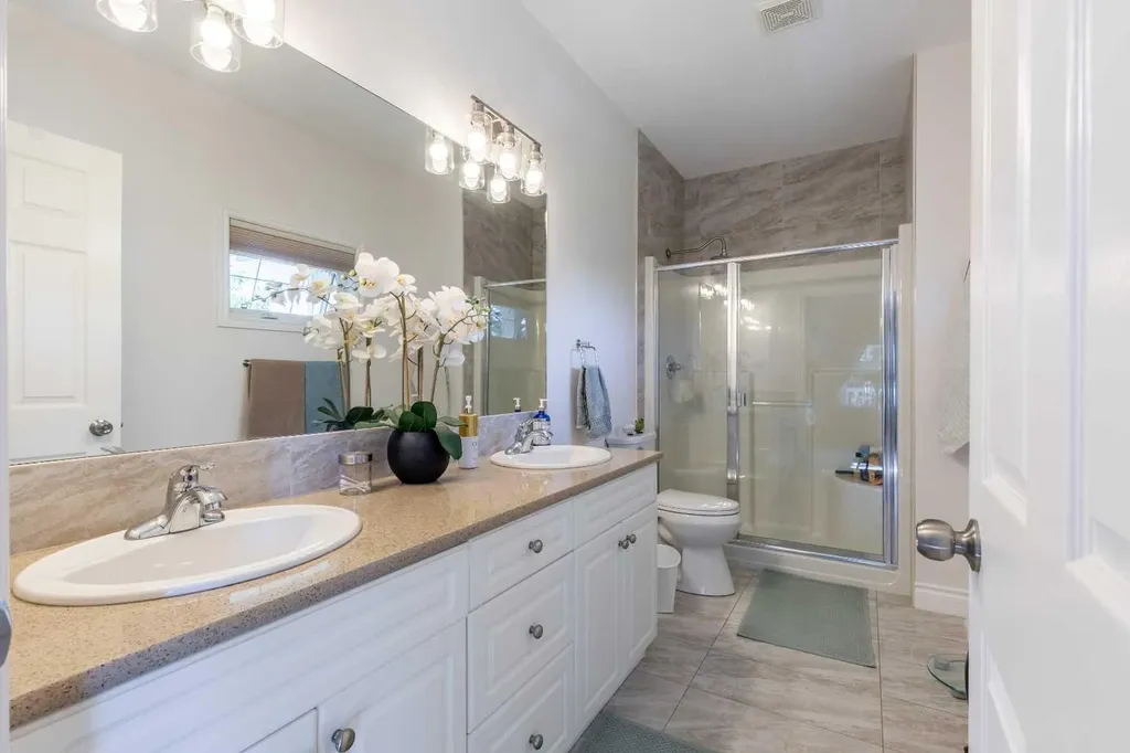 325 8 Avenue Granum AB T0L1A0