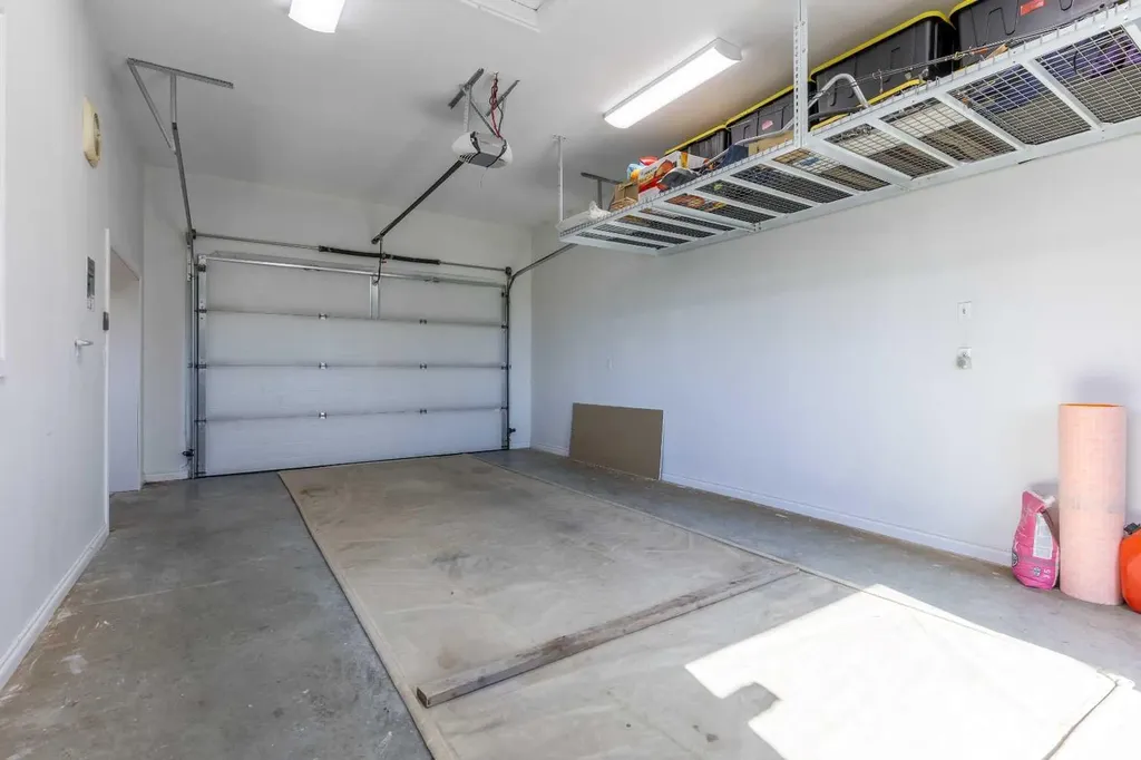 325 8 Avenue Granum AB T0L1A0