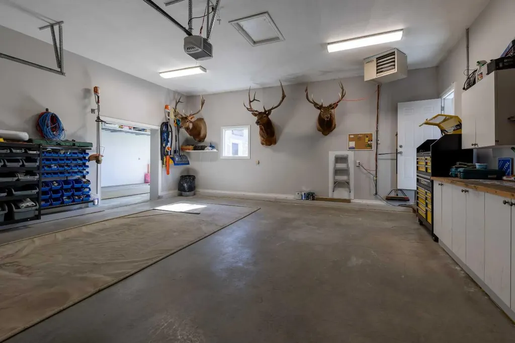 325 8 Avenue Granum AB T0L1A0