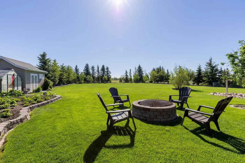 325 8 Avenue Granum AB T0L1A0
