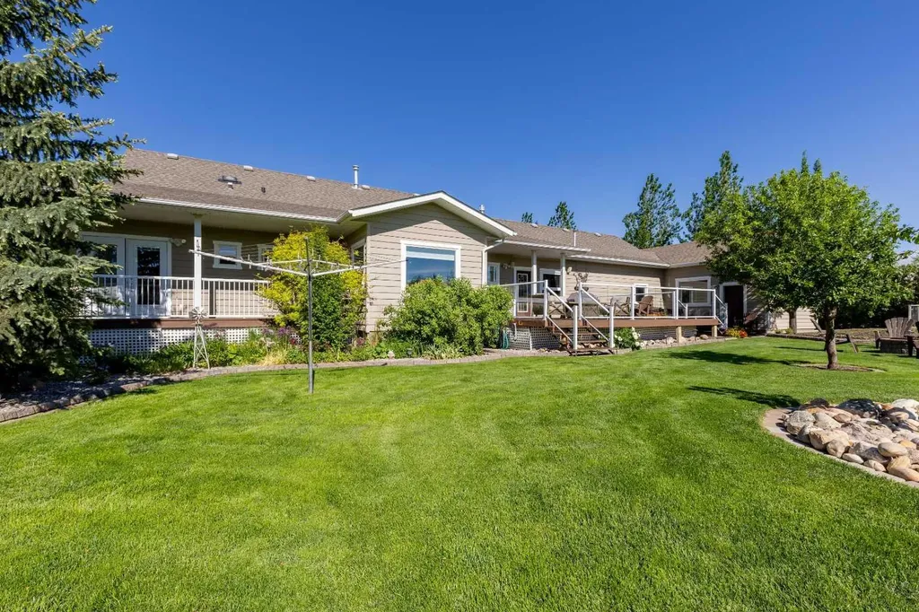 325 8 Avenue Granum AB T0L1A0