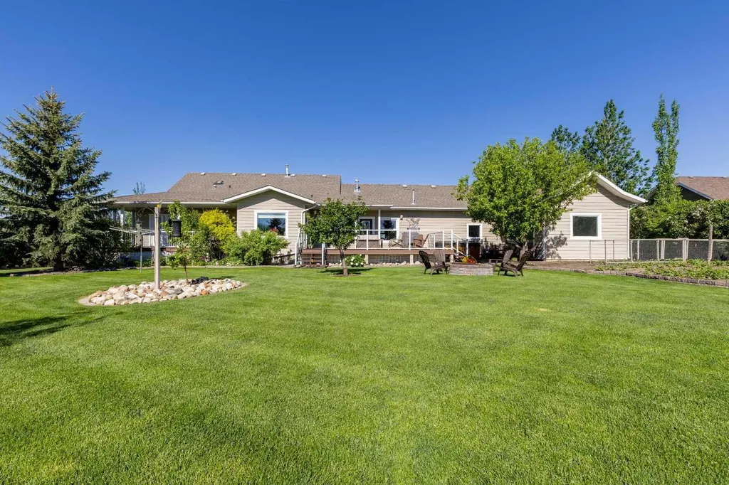 325 8 Avenue Granum AB T0L1A0