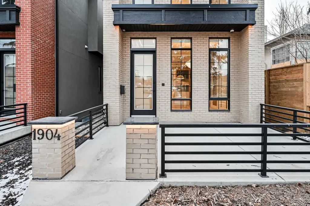 1904 13 Street SW Calgary AB T2T3P6