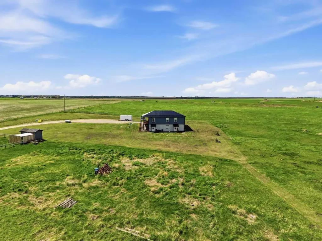 30480 Range Road 12 Rural Mountain View County AB T0M0N0