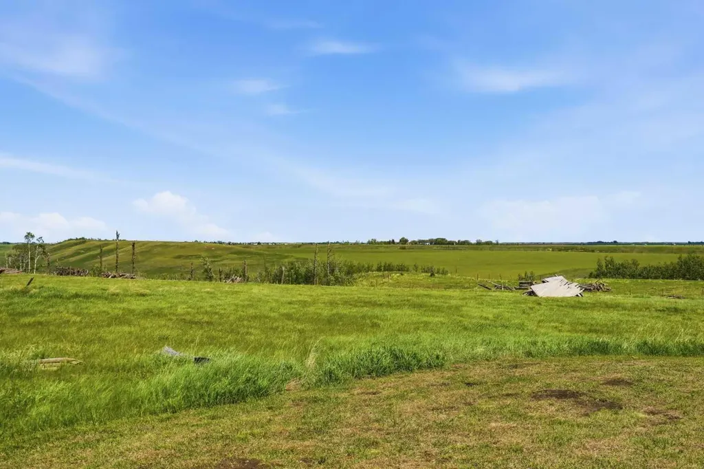 30480 Range Road 12 Rural Mountain View County AB T0M0N0