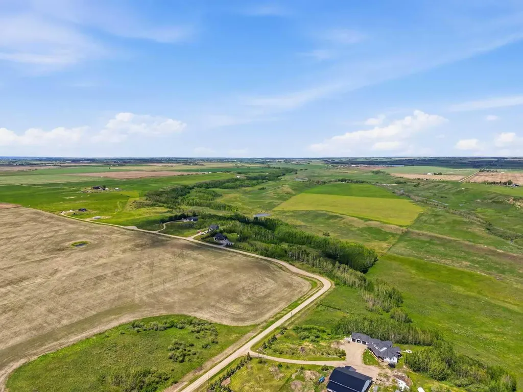 30480 Range Road 12 Rural Mountain View County AB T0M0N0