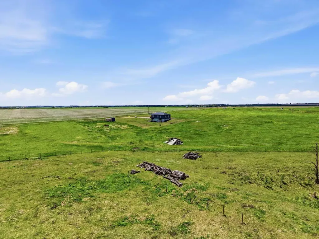 30480 Range Road 12 Rural Mountain View County AB T0M0N0