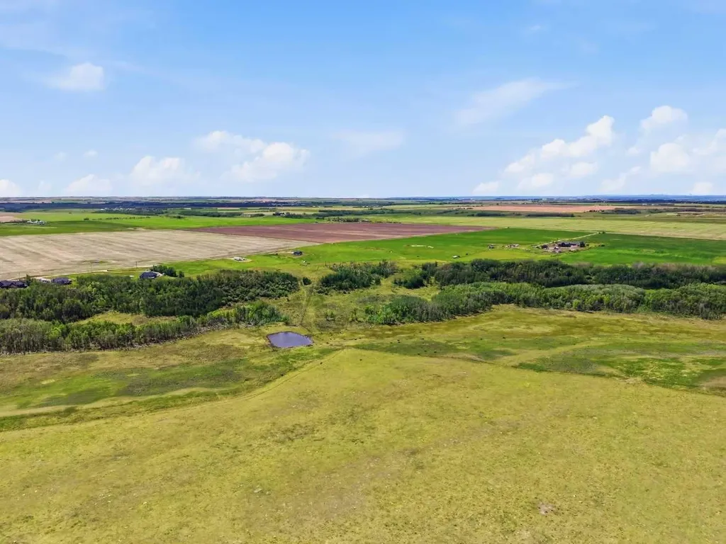 30480 Range Road 12 Rural Mountain View County AB T0M0N0