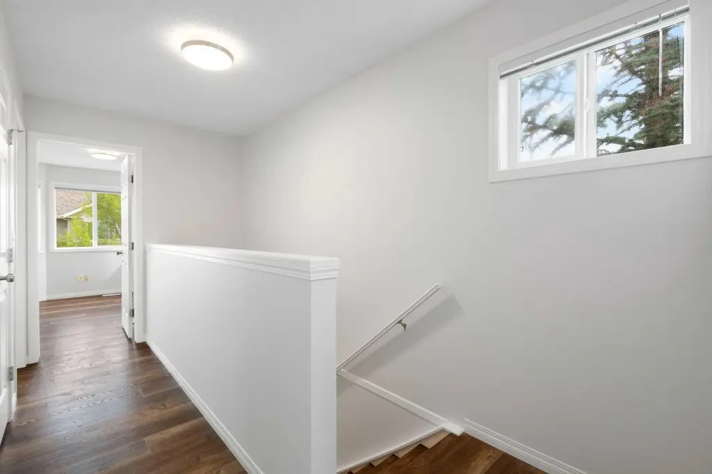 112 Royal Oak Gardens NW Calgary AB T3G 5S5