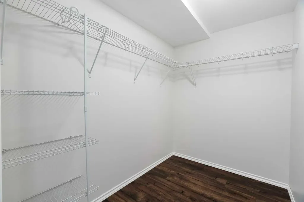 112 Royal Oak Gardens NW Calgary AB T3G 5S5