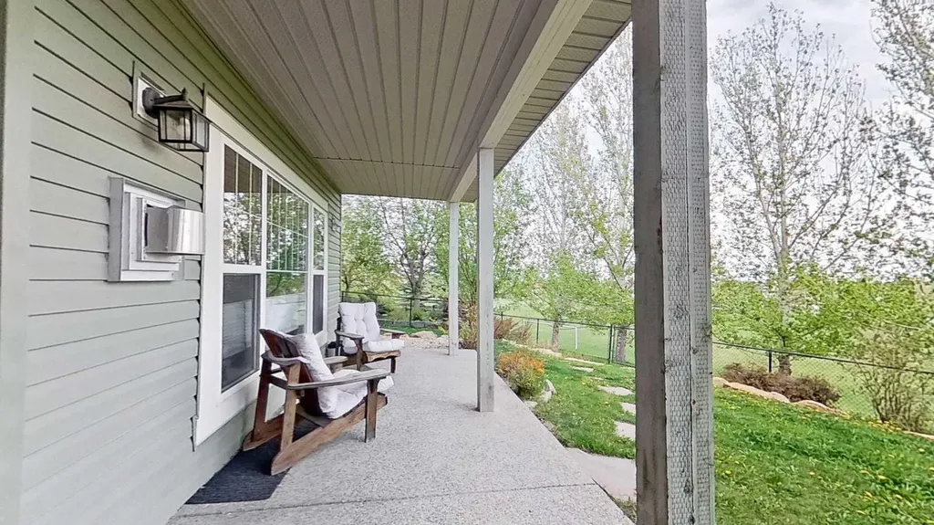 70 Panamount Road NW Calgary AB T3K0H6