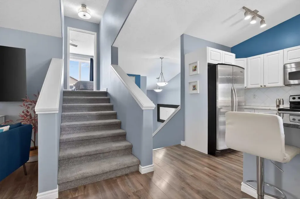129 Evansbrooke Park NW Calgary AB T3P 1C6