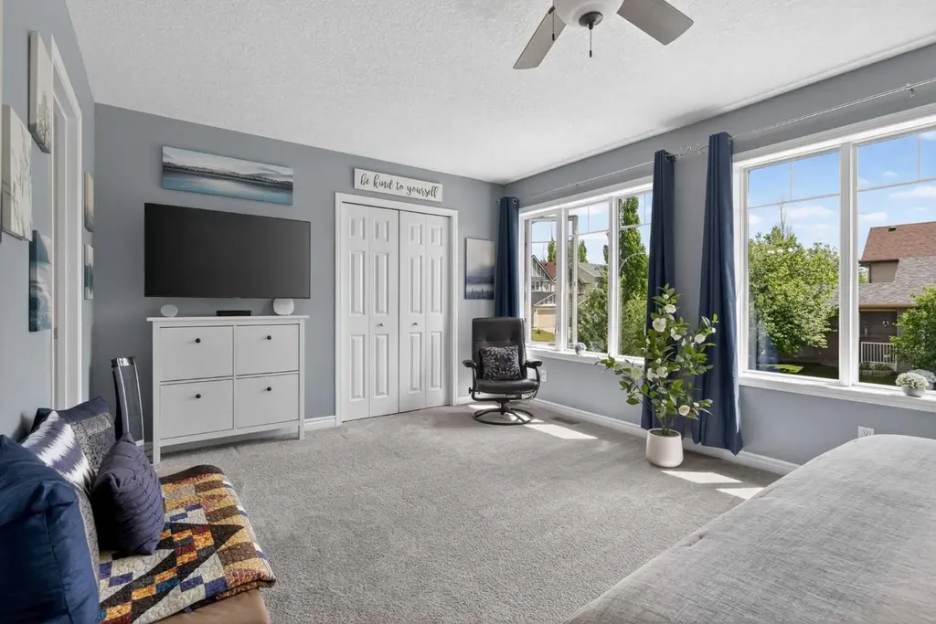 129 Evansbrooke Park NW Calgary AB T3P 1C6