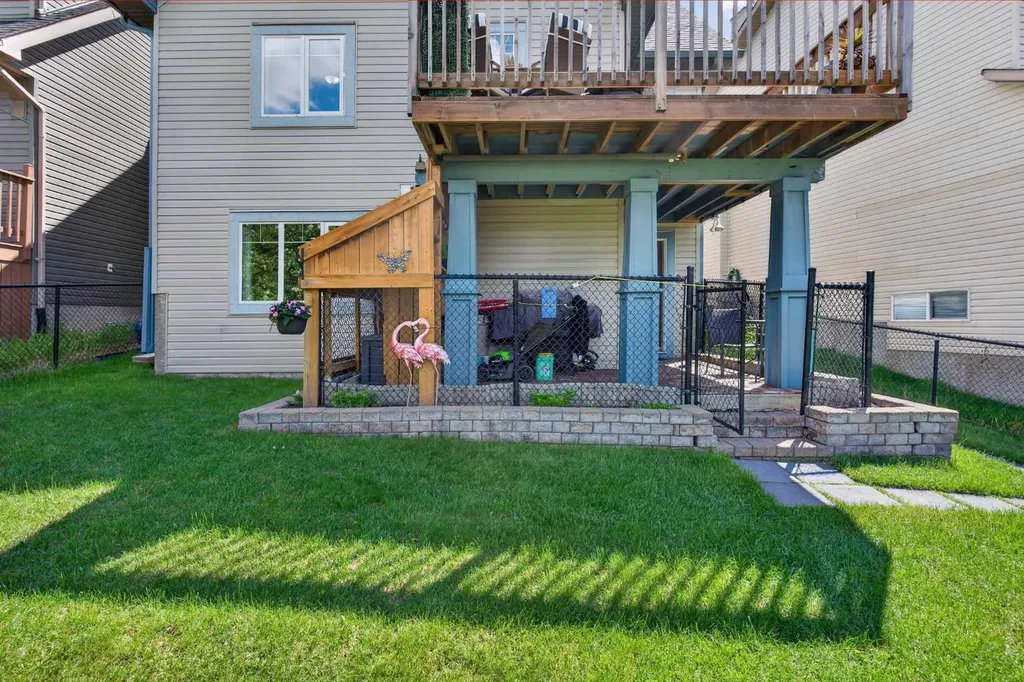 129 Evansbrooke Park NW Calgary AB T3P 1C6