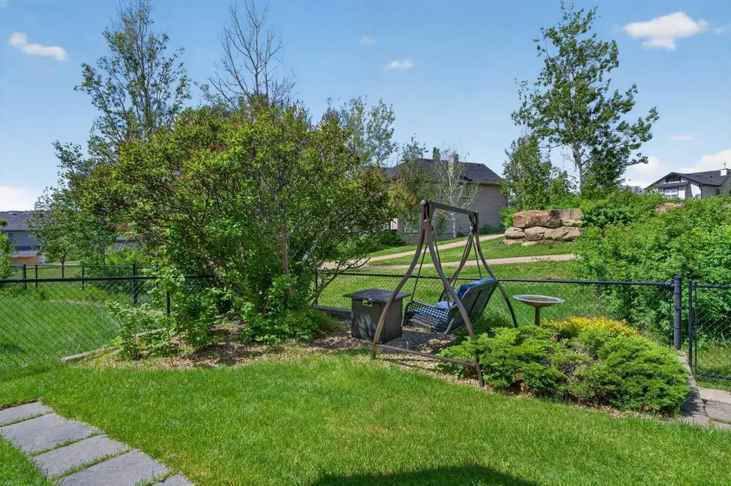 129 Evansbrooke Park NW Calgary AB T3P 1C6