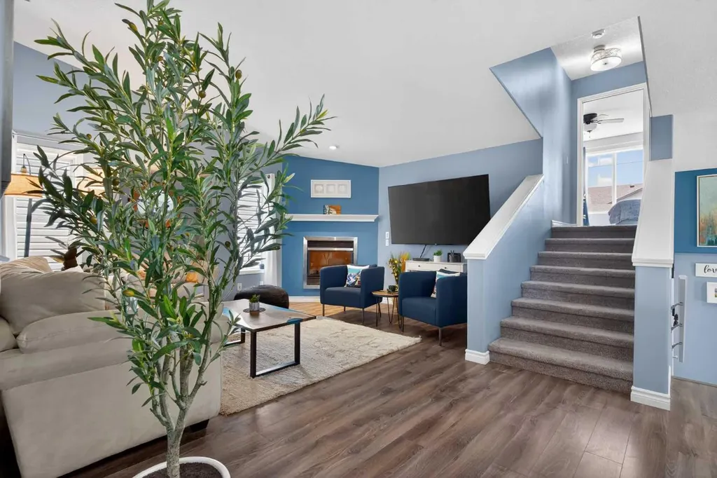 129 Evansbrooke Park NW Calgary AB T3P 1C6