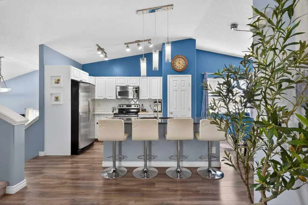 129 Evansbrooke Park NW Calgary AB T3P 1C6