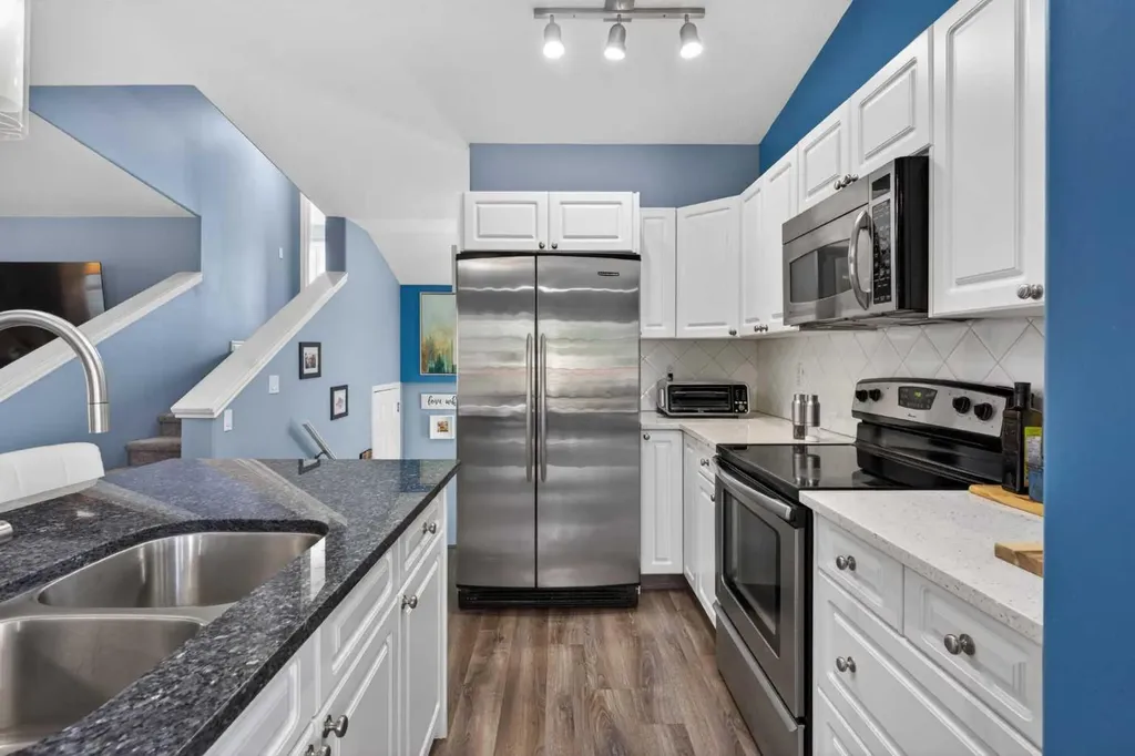 129 Evansbrooke Park NW Calgary AB T3P 1C6
