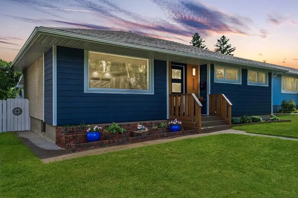 323 84 Avenue SE Calgary AB T2H1N5