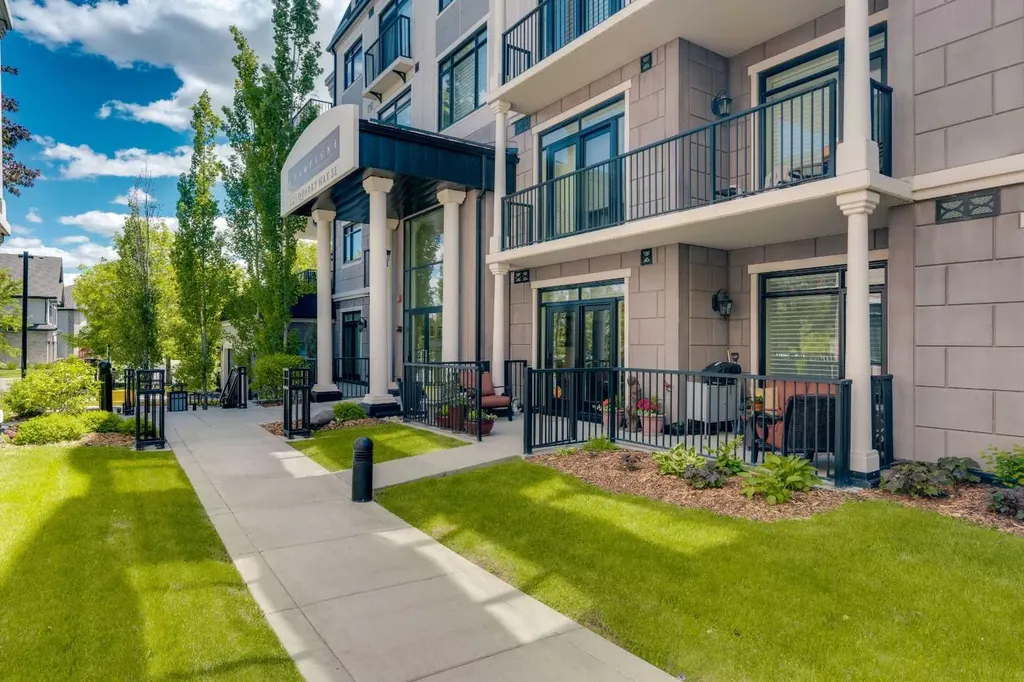 221 Quarry Way SE Calgary AB T2C 5M7