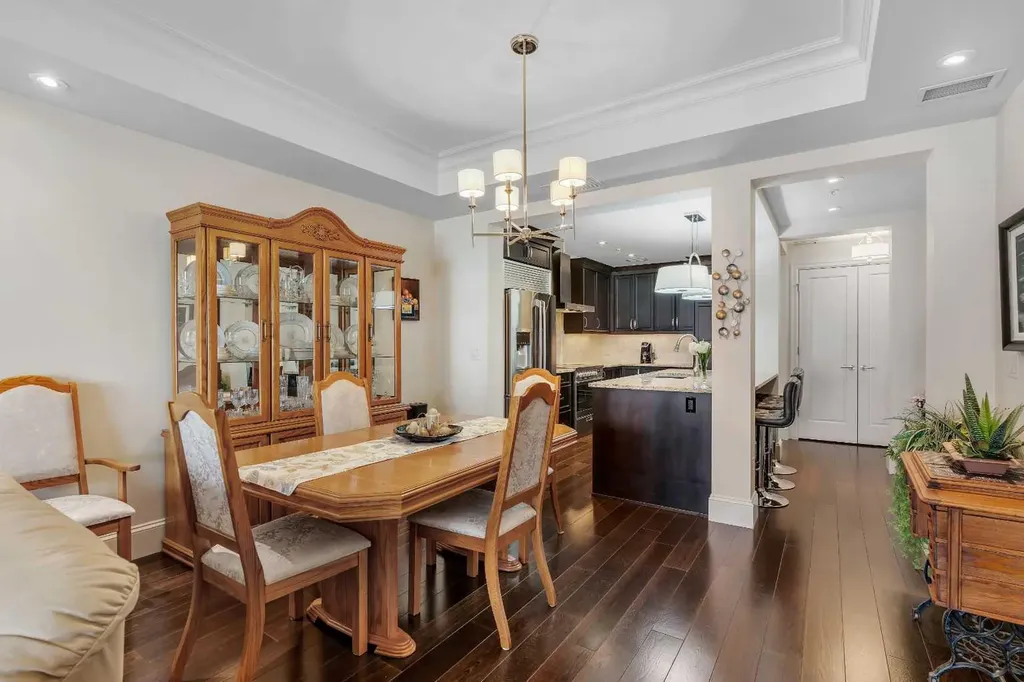 221 Quarry Way SE Calgary AB T2C 5M7
