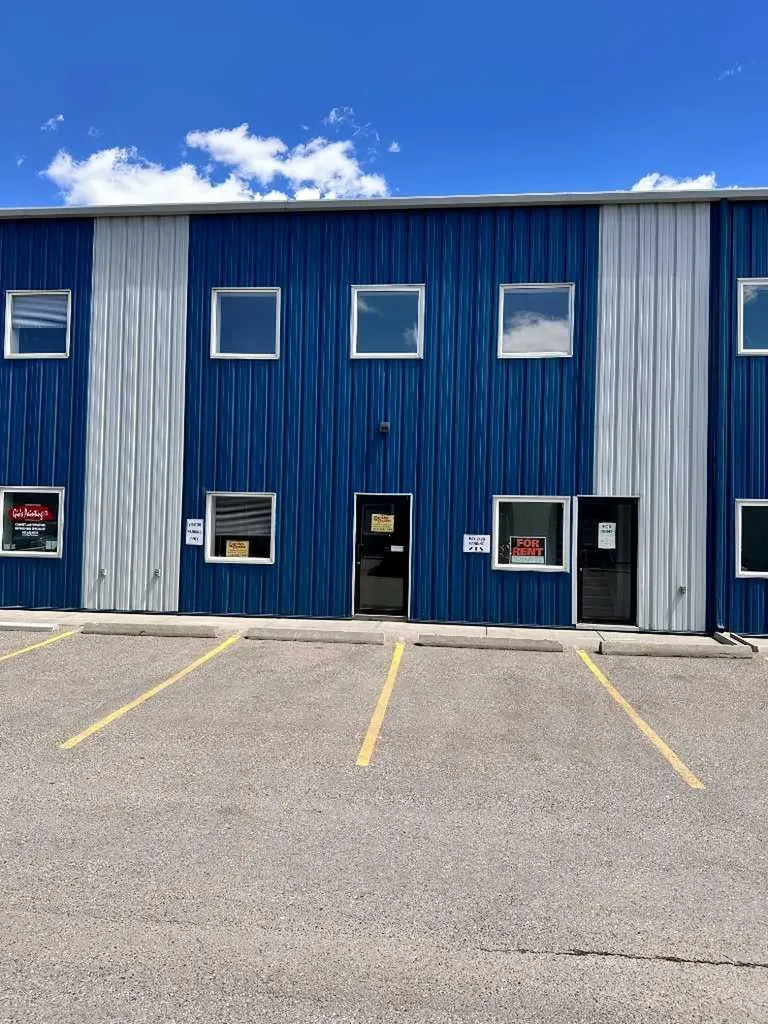 8800 Venture Avenue SE Calgary AB T3S 0A2