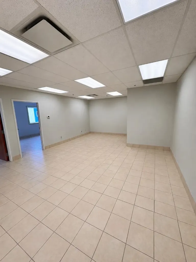 8800 Venture Avenue SE Calgary AB T3S 0A2
