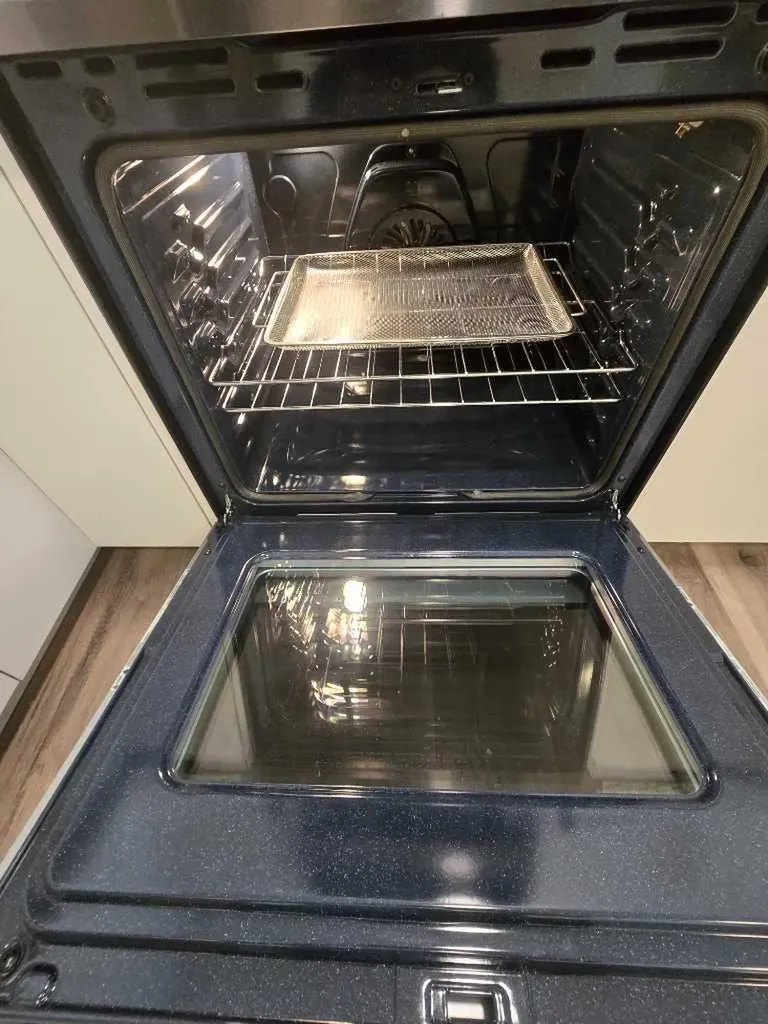 15 Aspenmont Heights SW Calgary AB T3H 0E3