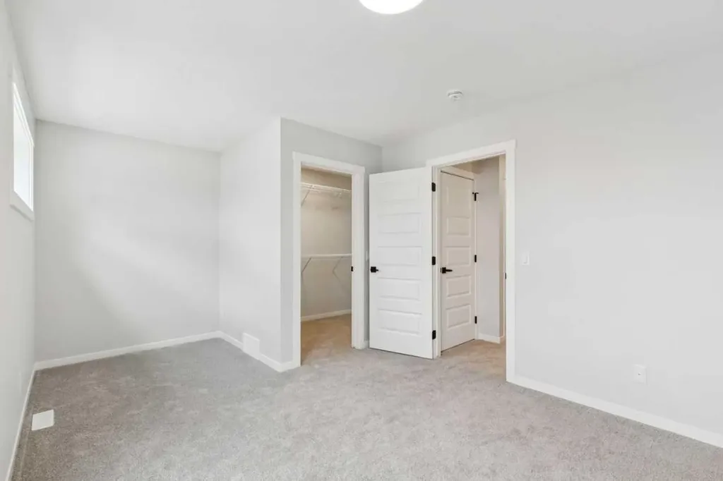 135 Mahogany Parade SE Calgary AB T3M2J9