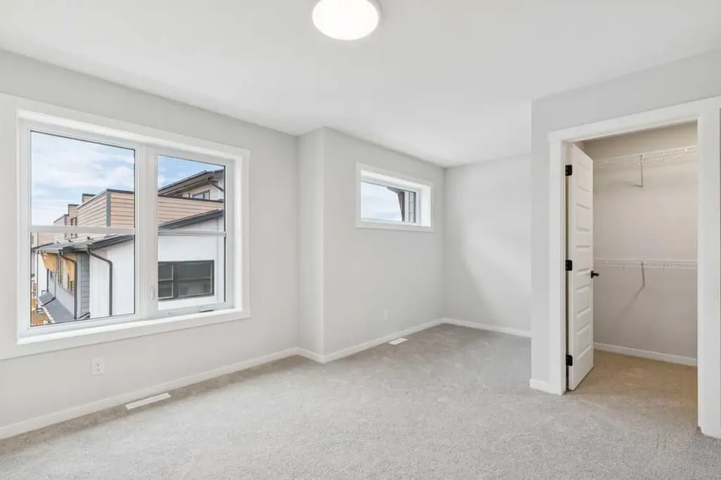 135 Mahogany Parade SE Calgary AB T3M2J9