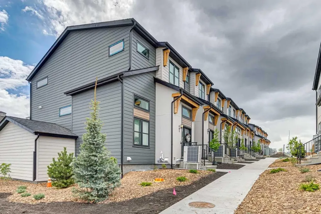 135 Mahogany Parade SE Calgary AB T3M2J9