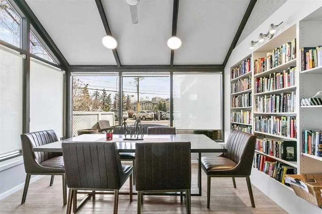 145 Point Drive NW Calgary AB T3B 4W1
