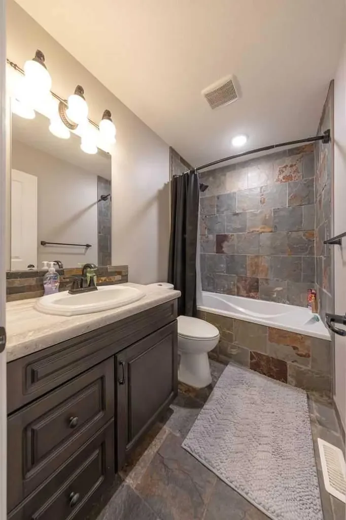 19 3rd Street West St. Walburg SK S0M2T0