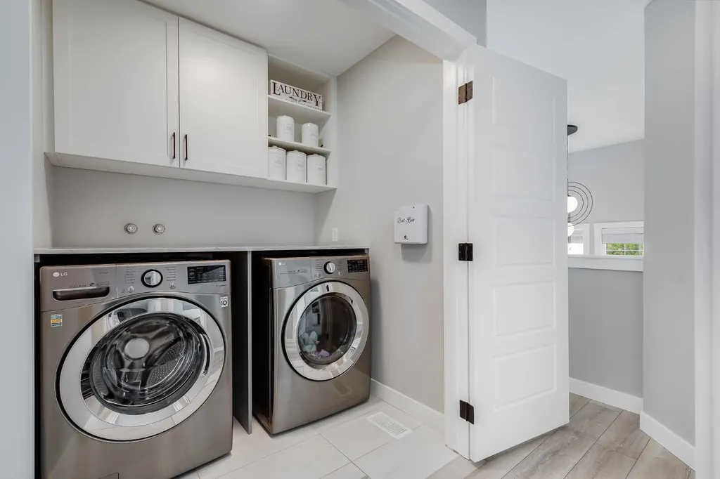 228 Hillcrest Road SW Airdrie AB T4B 4J8