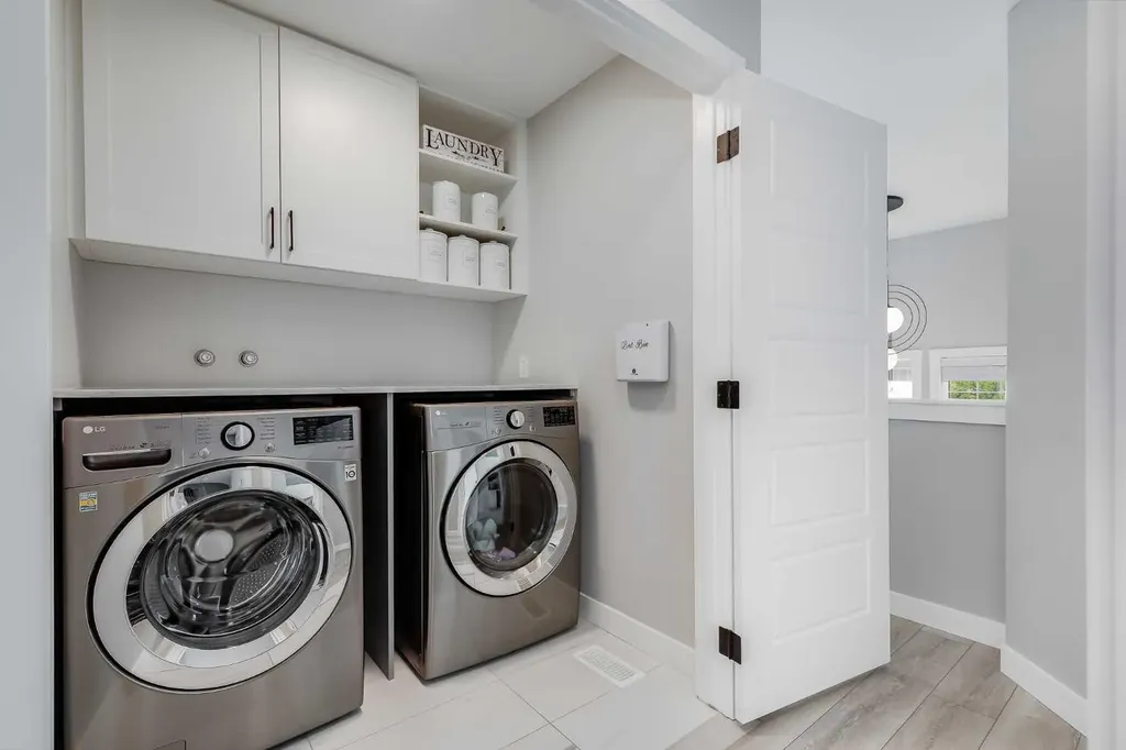 228 Hillcrest Road SW Airdrie AB T4B 4J8