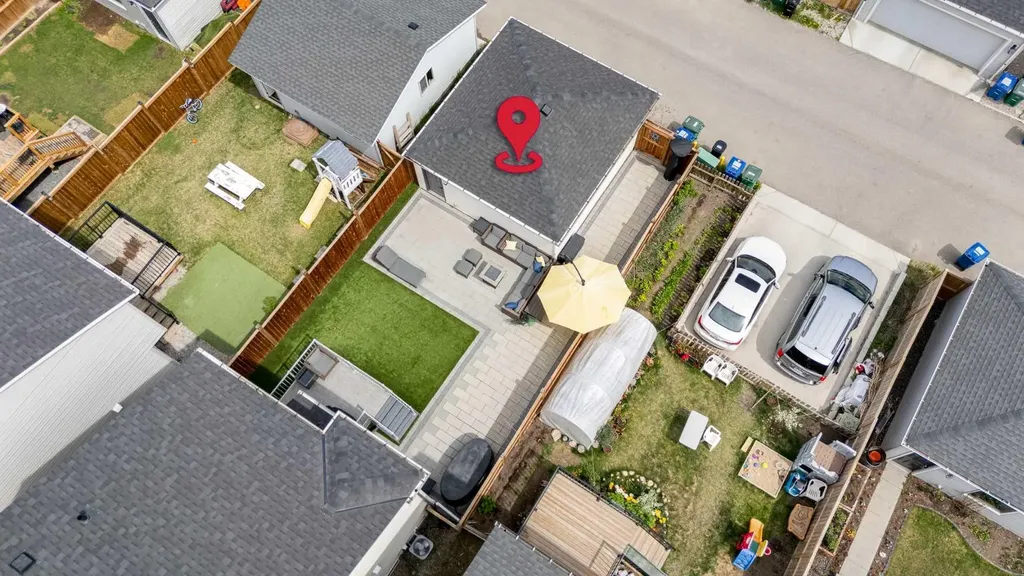 228 Hillcrest Road SW Airdrie AB T4B 4J8
